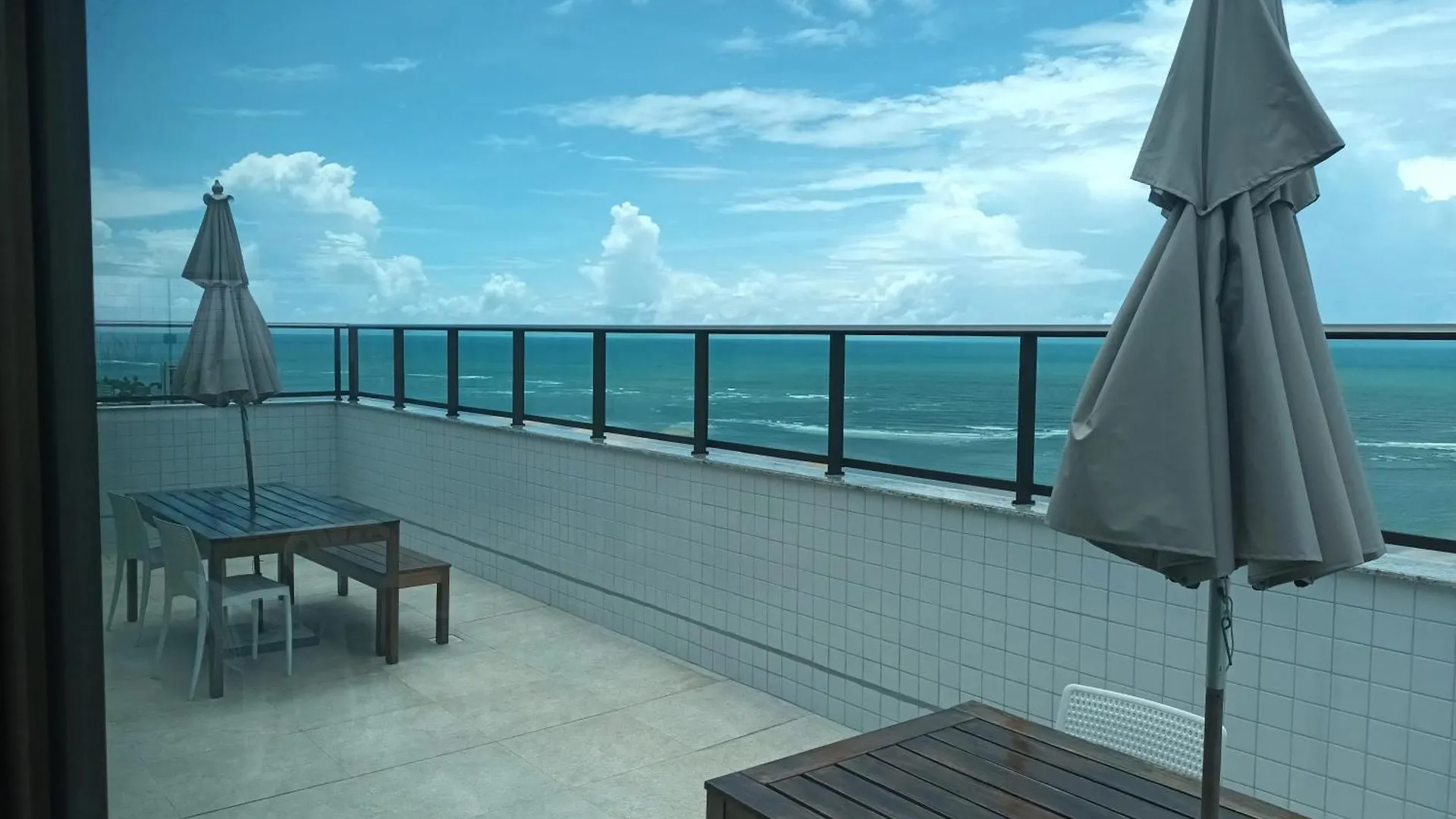 Flats Vista Para O Mar - Pe Na Areia - 4 Opcoes De Quarto Com Cafe Da Manha Recife 0*,  Brasil